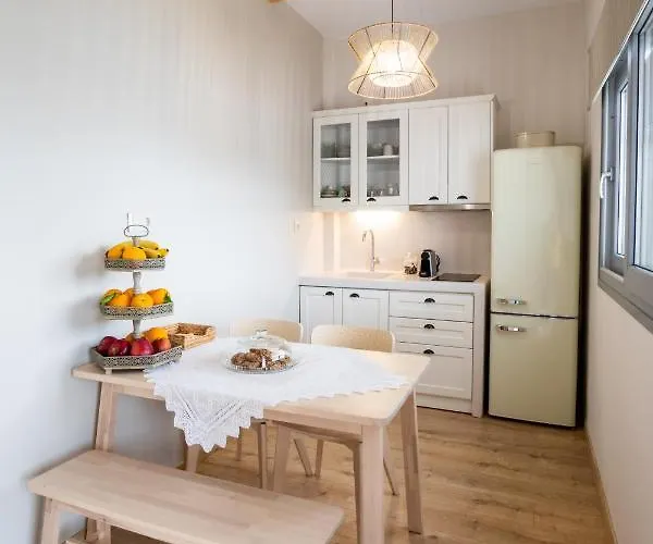 Olia Boutique * 카르파토스